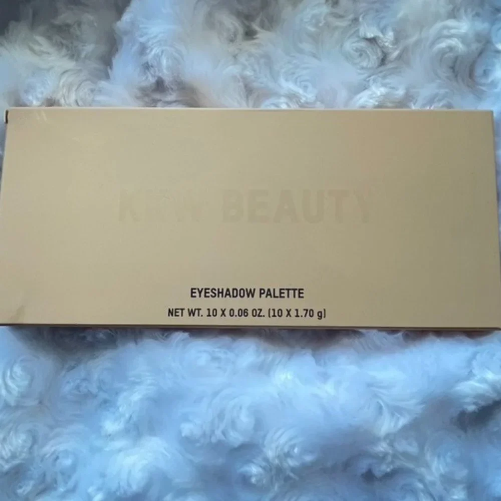 KKW Beauty Classic Blossom Palette